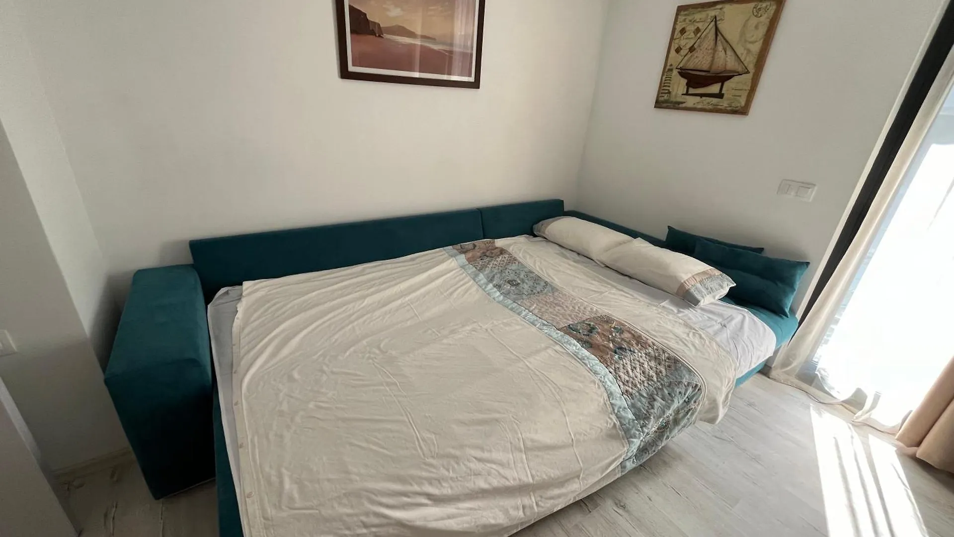 Apartment Moonlight-Apartmant,Burgas-Sarafovo Bulgaria